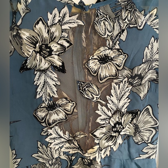 For Love & Lemons Sierra mini dress - blue and white floral cutouts - Small - Picture 4 of 6